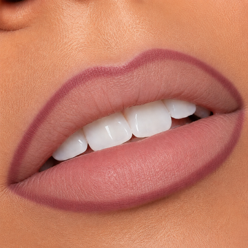 Lip contour stain