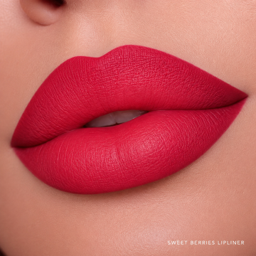 Signature Velvet Lip Liner